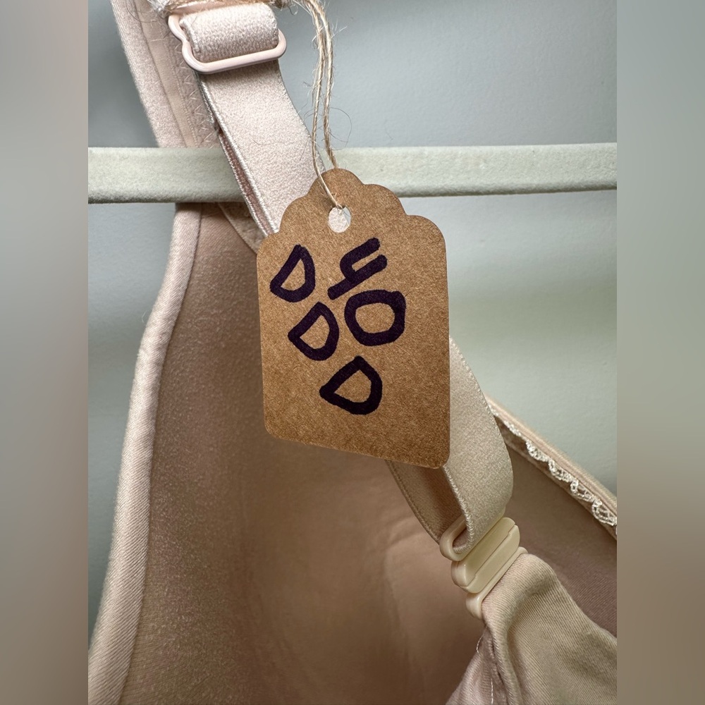 Victoria’s Secret Body by Victoria‎ Lined Perfect Coverage Bra 40DDD Nude Tan - Picture 7 of 10